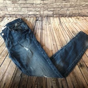 Forever 21 distressed denim jeans 27